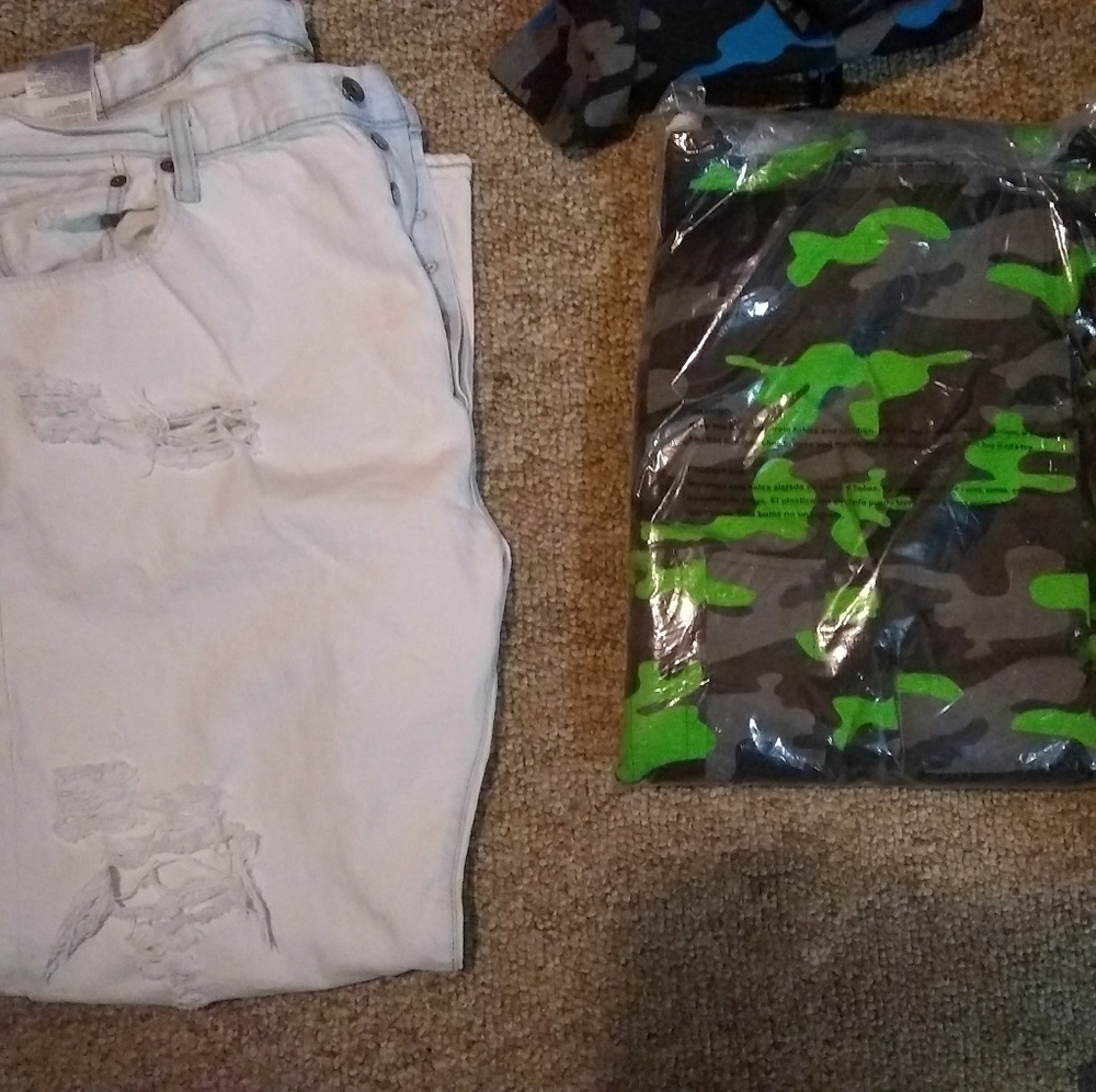 Distressed Levi's and Army cargo seats